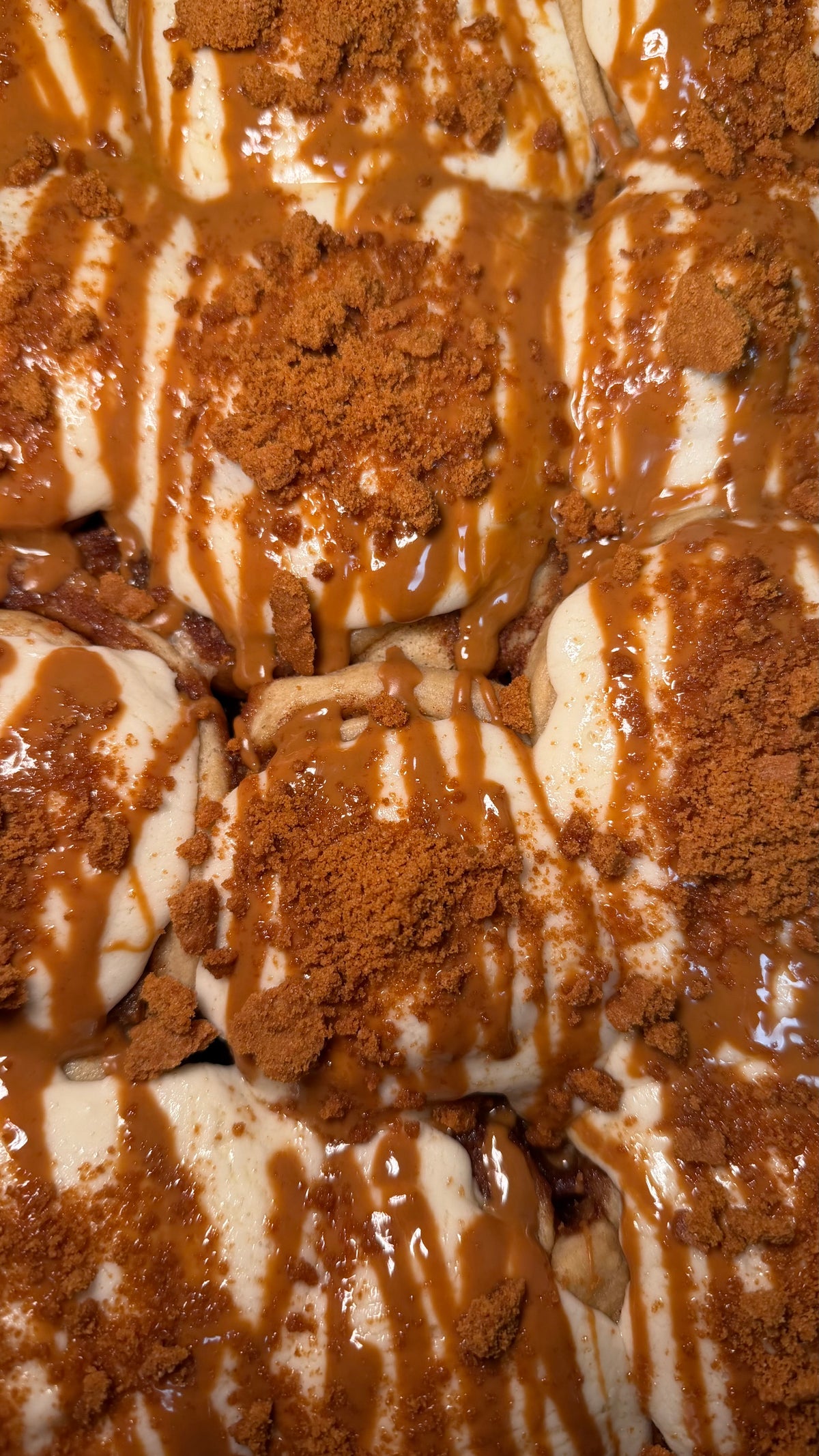 Cinnamon Roll Box